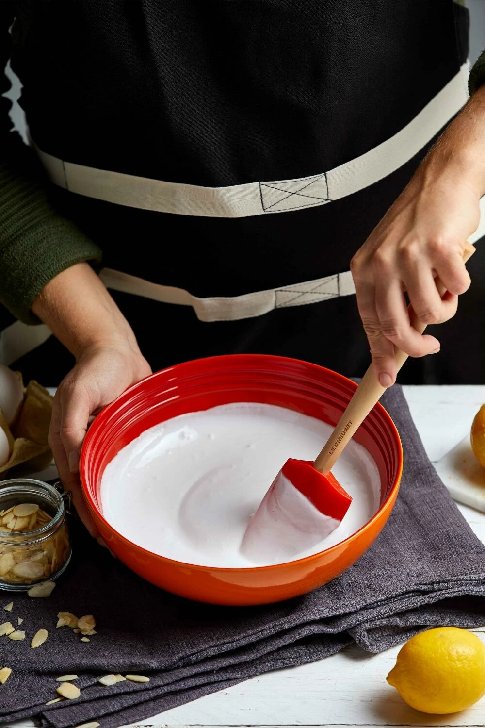 Le Creuset Kochkellen Craft, 3er-Set In Kirschrot 2 Le Creuset Kochkellen Craft, 3er-Set In Kirschrot – Bild 2