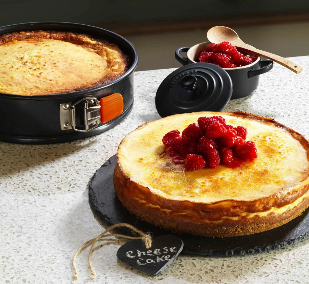 Le Creuset Springform, 20 Cm 2 Le Creuset Springform, 20 Cm - Image 2