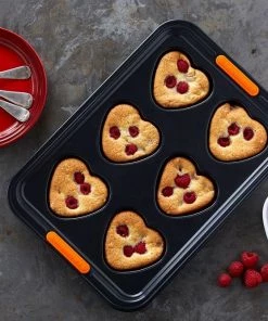 Le Creuset Herzform Gestuft, 6er 5 Le Creuset Herzform Gestuft, 6er -Emil-Henry-Laden Le Creuset Herzform 6er