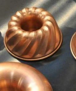 Gugelhupf-Backform Aus Der Kupfermanufaktur Weyersberg, Glatt 5 Gugelhupf-Backform Aus Der Kupfermanufaktur Weyersberg, Glatt -Emil-Henry-Laden Titel Backformen 1 l